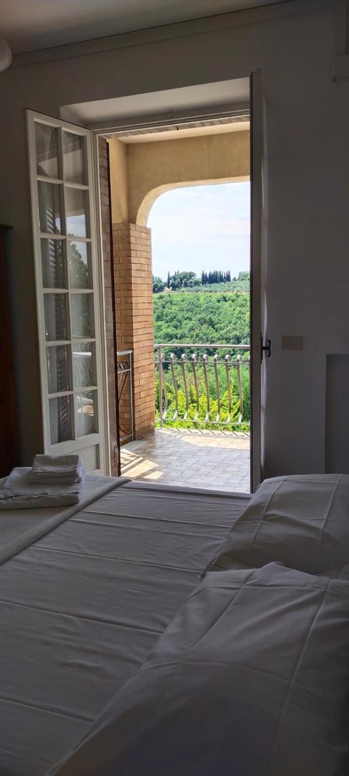 Villa Santa Margherita - La Suvera Ponte A Bozzone Exterior foto